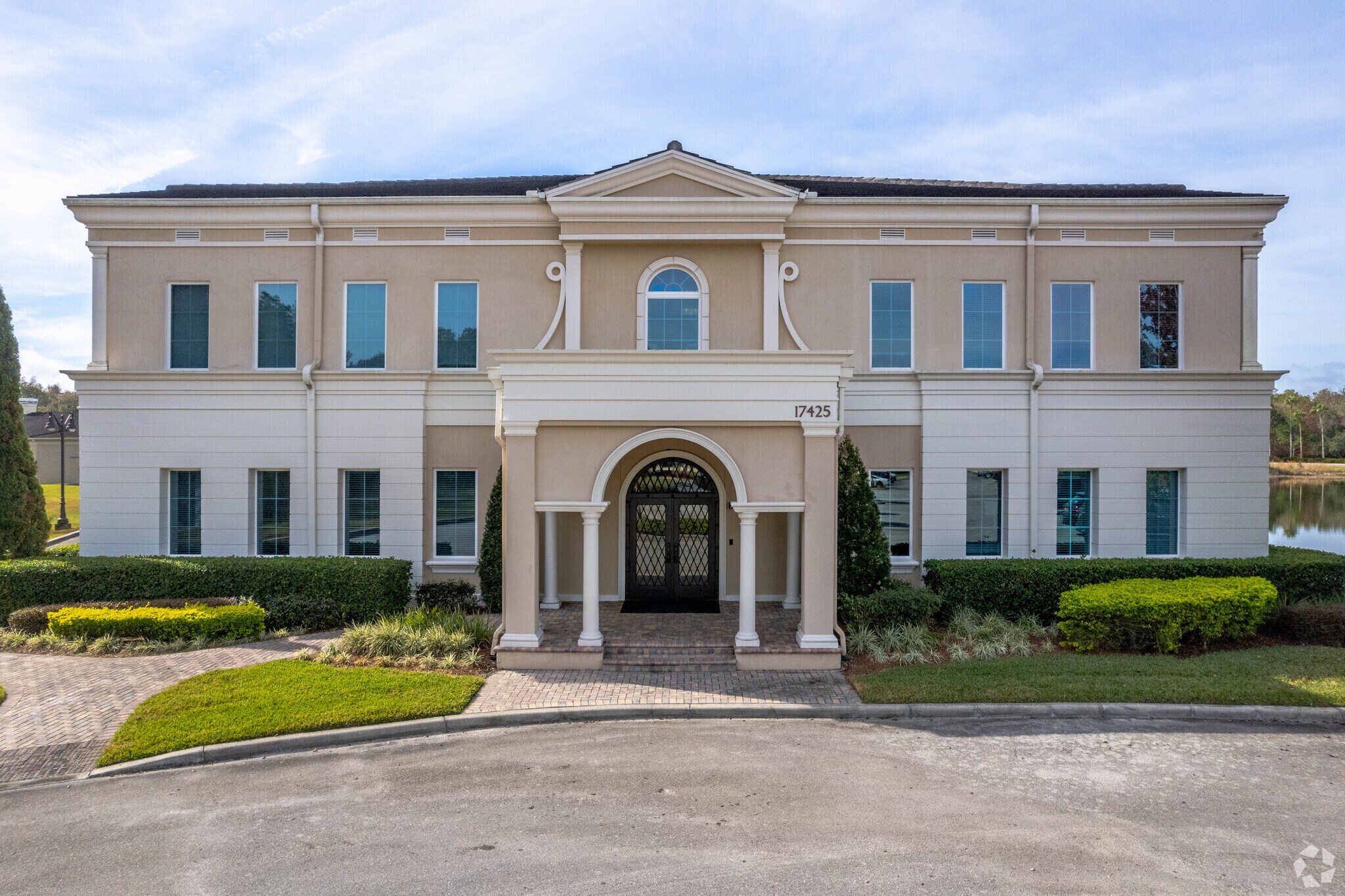 17425 Bridge Hill Ct building exterior 10